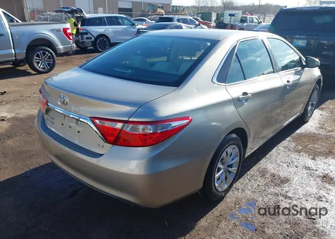 2017 Toyota Camry Le из США, поврежденный, VIN 4T1BF1FK3HU705557